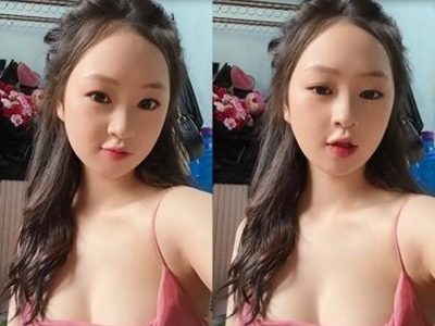 Em gái múp hàng họ non tơ nhìn ngon khó cưỡng