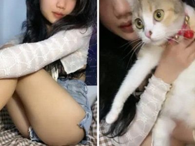 Em gái xinh tuổi teen hàng ngon thích mèo